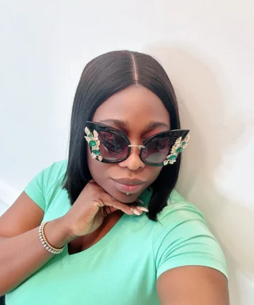 Flower-stone Oversized sunglasses