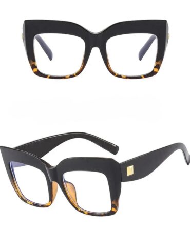 Clear Cat eye glasses