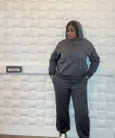 Hooded soft tracksuit